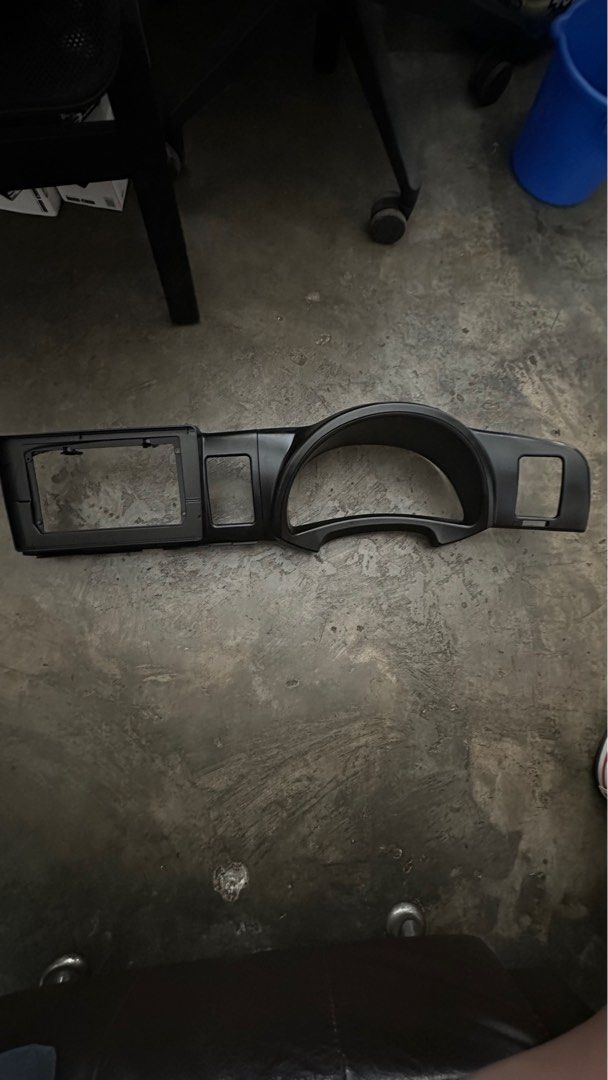 Android player panel (Category: Interior Styling & Trim) located in Singapore. Submitted by ducks-merchandise (Listing ID 1308561758, Image 1). Description: Android player panel for Toyota Wish Replacement panel.