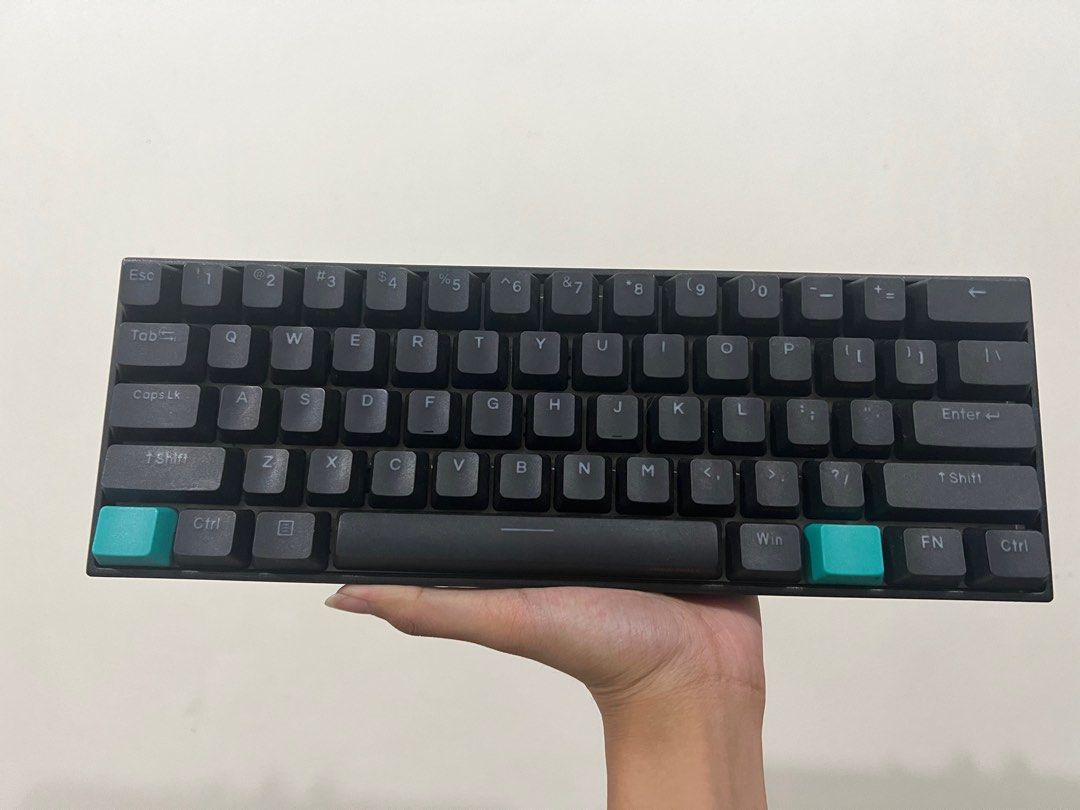 Anne Pro 2 BLACK 60% Gateron Brown Keyboard (Category: Computer Keyboard) located in Manila. Submitted by socialmedja (Listing ID 1308621992, Image 1). Description: Originally bought around 4,400 PHP can lower to 1,600 if get agad All keys are working RGB Customizable through the app Bluetooth/ wired Gateron Brown Used but not abused No box, no wire All keys are original that came with the box.