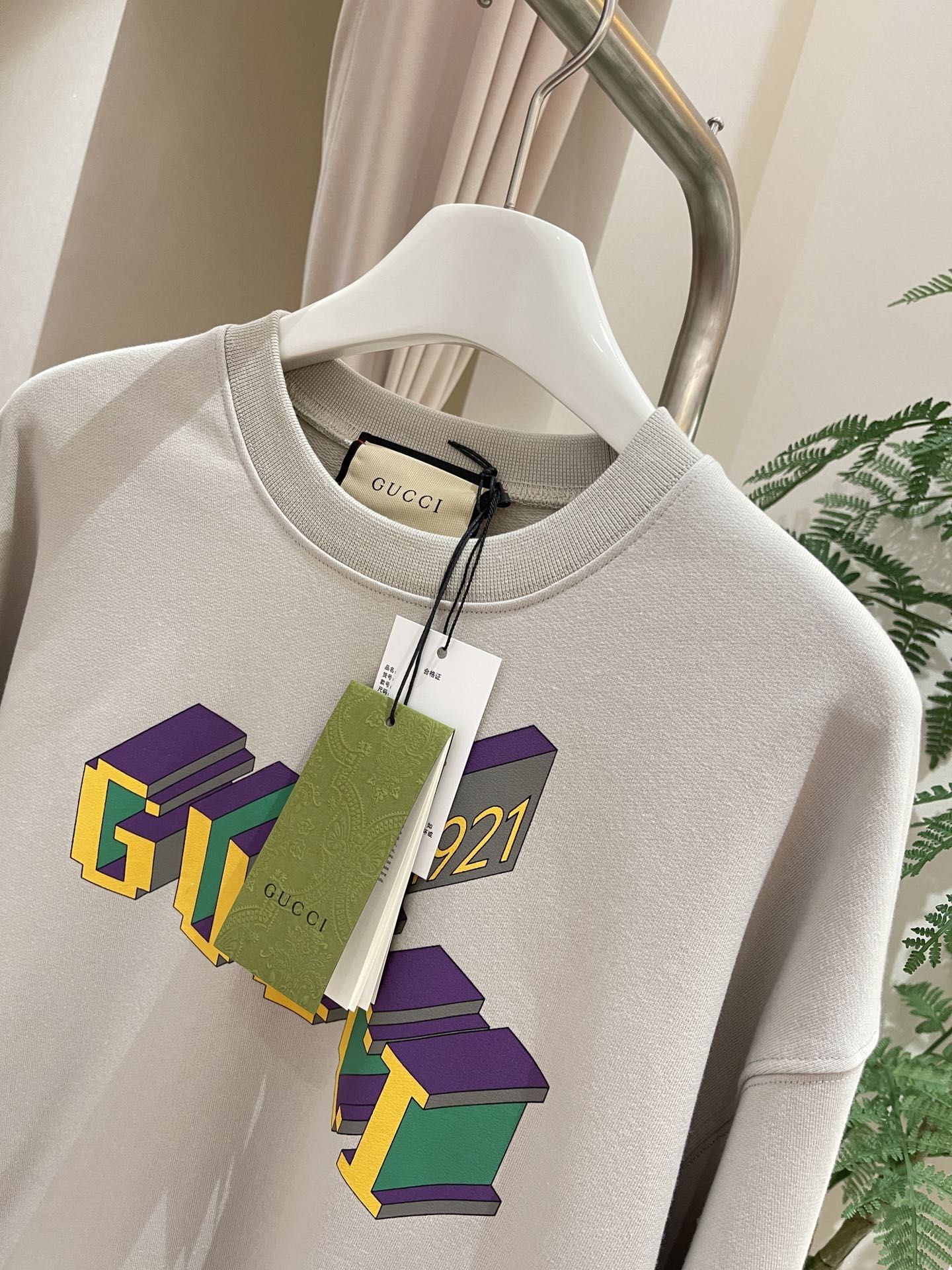 Authentic gucci 1921 american street sweatshirt Men s Fashion Tops Sets Hoodies on Carousell