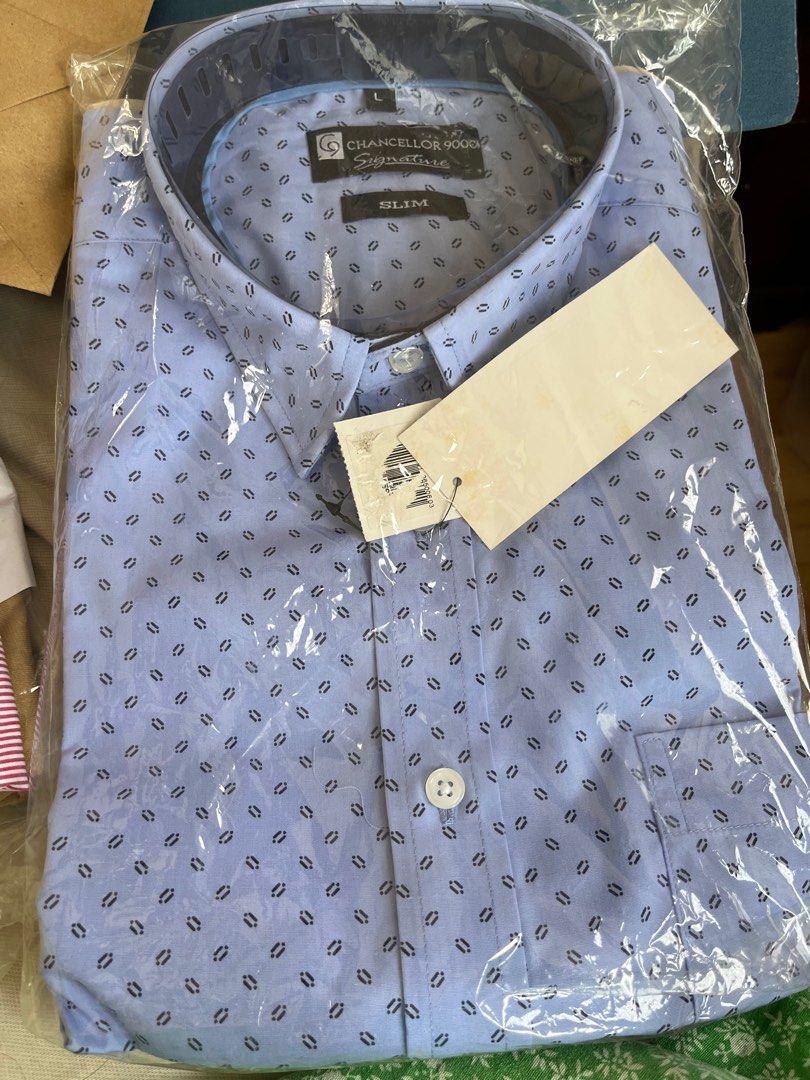 Chancellor polo Size L (Category: Formal Shirts) located in Cabanatuan. Submitted by stephmd (Listing ID 1308512197, Image 1). Description: Brand new Slim fit Large size With tag SF j&t express .