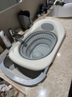Clevamama in sink tub