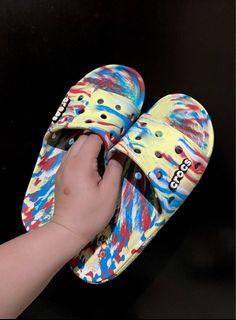 Crocs Classic Marbled Slide in Sulphur Multi-Color