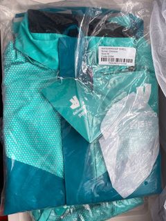 （分類：）位於 。 由 karlogeo 提交（商品編號 1308492155，圖片 1）。簡介： 。