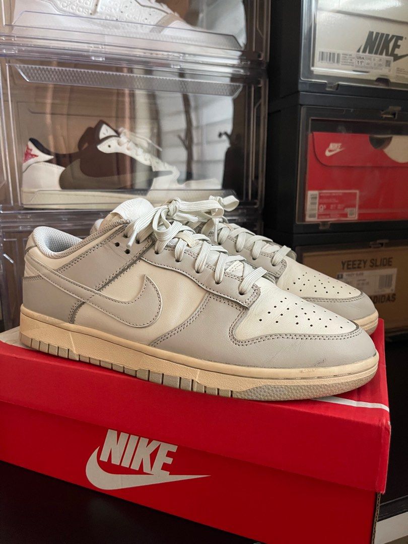 Dunk low Sail light bone (Category: Sneakers) located in Caloocan City. Submitted by pairryhype (Listing ID 1308572116, Image 2). Description: Dunk low Sail light bone Size 10us Good condition Sign of Usage (Creased, Dents and Dirty) -comes with replacement box.