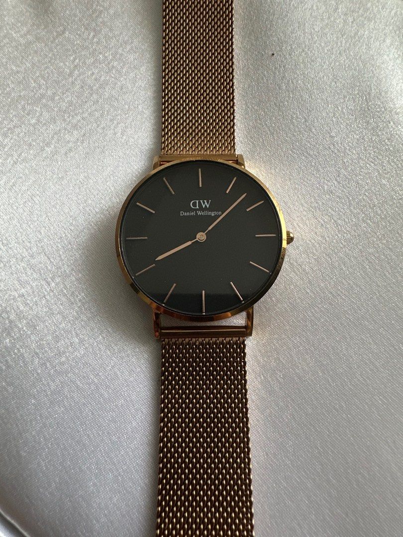 Dw watches for ladies clearance