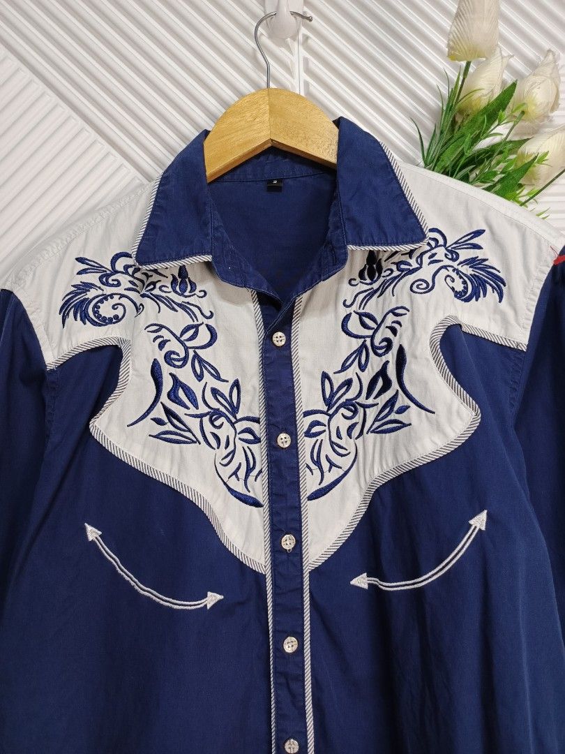 Fashion polo longsleeve (Category: Sets & Coordinates) located in Bulacan. Submitted by cathycampo51092 (Listing ID 1308609999, Image 2). Description: Ready to wear No issue First to pay basis No reservation Auto blocked joy reserver/bogus buyer.