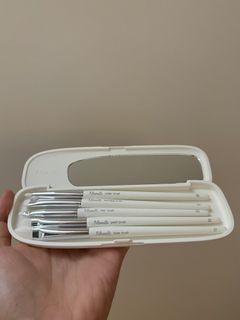 （分類：）位於 。 由 swilelia 提交（商品編號 1308632200，圖片 1）。簡介： 。