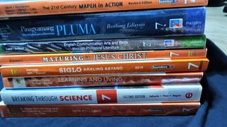 Grade 7 books, Hobbies & Toys, Books & Magazines, Textbooks on Carousell