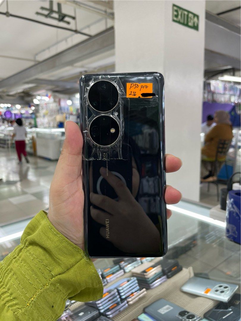 HUAWEI P50 PRO 8/256 DUALSIM OPENLINE SNAPDRAGON NO ISSUE (Category: Huawei) located in Pasig City. Submitted by fairgadgetshop (Listing ID 1308545895, Image 1). Description: OPEN FOR SALE, SWAPPING OR TRADE-IN WE ARE ACCEPTING PRELOVED OR BRANDNEW (EVEN BY BULK) ALL KINDS OF GADGET LAPTOP, IPHONES, ANDROID SMARTPHONES, APPLE WATCH, IPAD ETC. MESSAGE US FOR MORE INFO.✨🧡 (BENTA-PHONE/Trade/Swapping) Preloved: HUAWEI P50 PRO 8/256 DUALSIM OPENLINE