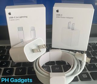 iPhone Fast Charging Original 20W USB-C Power Adapter with 2 Meter USB-C To Lightning Cable w/serial number