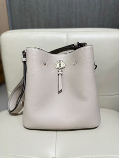 （分類：）位於 。 由 vicki.12 提交（商品編號 1308635966，圖片 1）。簡介： 。