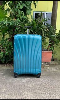 (Kategori: ) berada di . Dikirim oleh arvino_koper_brand (ID iklan 1308615879, Gambar 1). Deskripsi: .