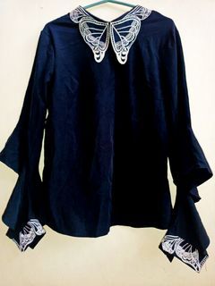Korean black butterfly collared top