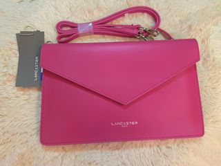 （分類：）位於 。 由 CindyLightDesigns 提交（商品編號 1308602819，圖片 1）。簡介： 。