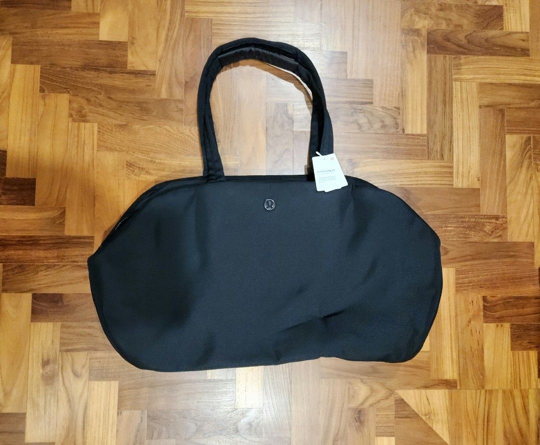 Lululemon Go Getter Bag 2.0 - LAST PIECE, Men's Fashion, Bags, Sling Bags  on Carousell