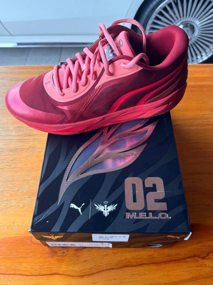 Melo m1 shoes top