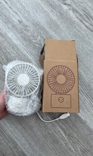 （分類：）位於 。 由 niwwin_hk 提交（商品編號 1253902026，圖片 1）。簡介： 。