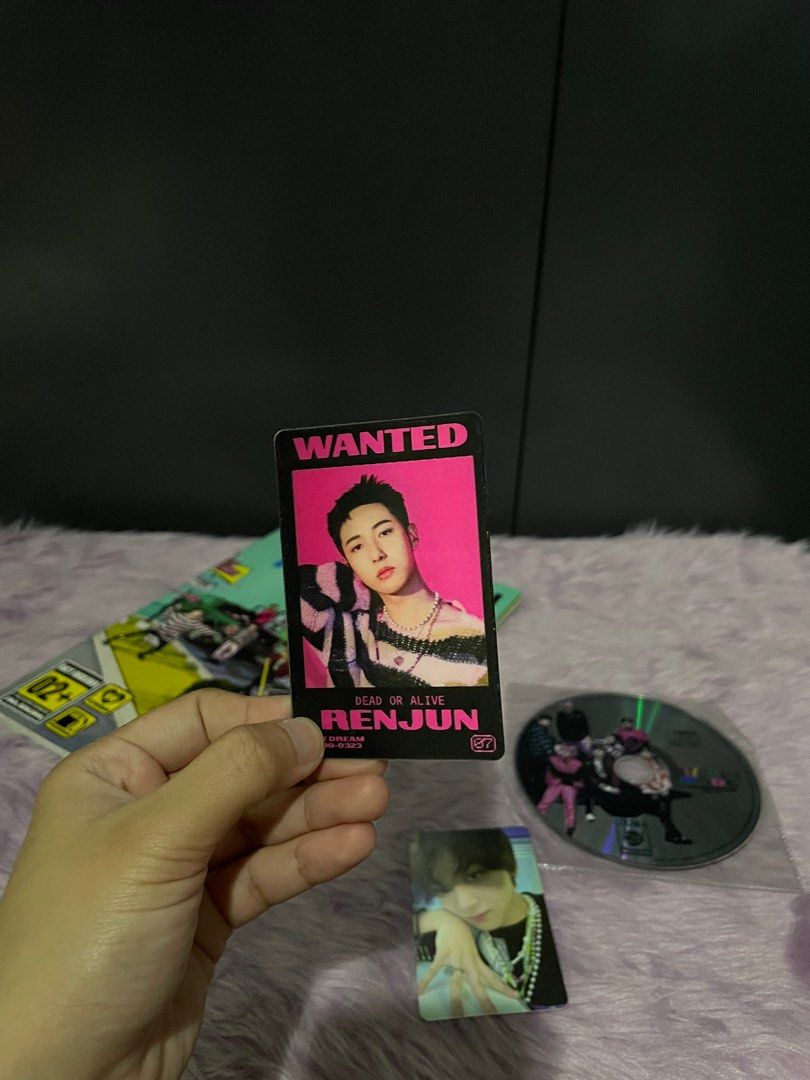 NCT Dream Glitch mode Album (Category: K-Wave Merchandise) located in Quezon City. Submitted by yu_nice (Listing ID 1308646644, Image 3). Description: NCT Dream Glitch mode Album -Photobook -Booklet -Lenticular card (Renjun) -Photocard (Haechan) .