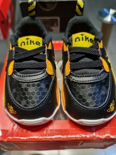 Nike Max 90 Crib SE