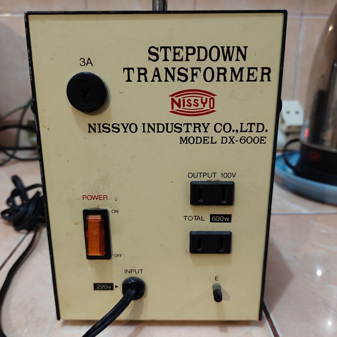 Nissyo TP-811 Voltage Transformer From AC110-130V to AC100V, Up to 110