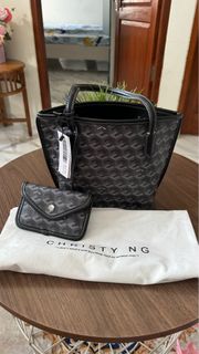 (Kategori: ) berada di . Dikirim oleh preloved.tiarayey (ID iklan 1308587920, Gambar 1). Deskripsi: .