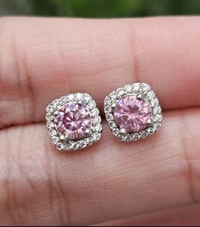 Pink Moissanite Stone Earrings 001