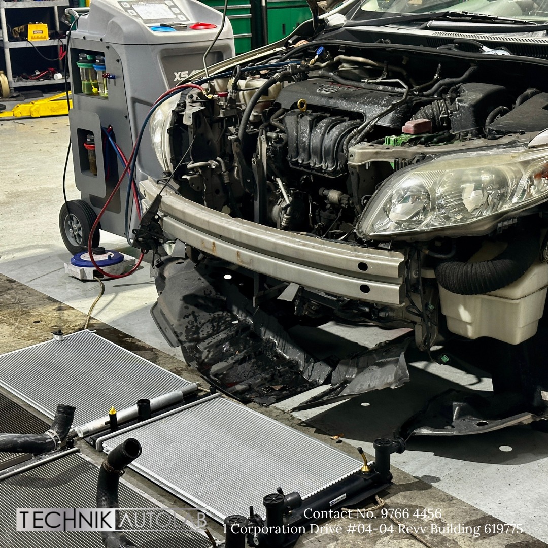 Radiator Condenser Replacement, Car Workshop Service and Maintenance ...