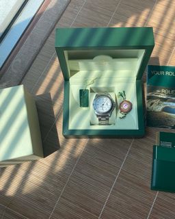 (Category: ) located in . Submitted by watch_lover22 (Listing ID 1308512251, Image 1). Description: .