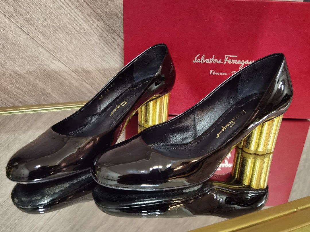 Ferragamo lucca pump top