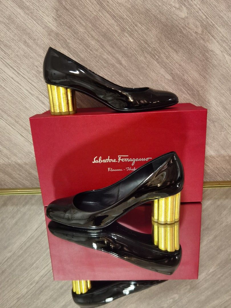 Ferragamo heels sale deals