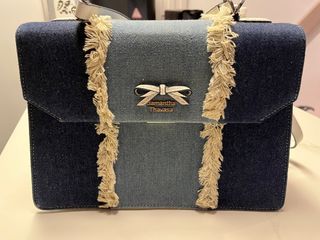 （分類：）位於 。 由 chichi4792 提交（商品編號 1308618726，圖片 1）。簡介： 。