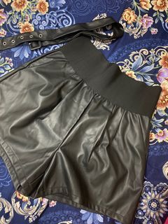 Shein BizWear Leather Shorts with Belt (M)