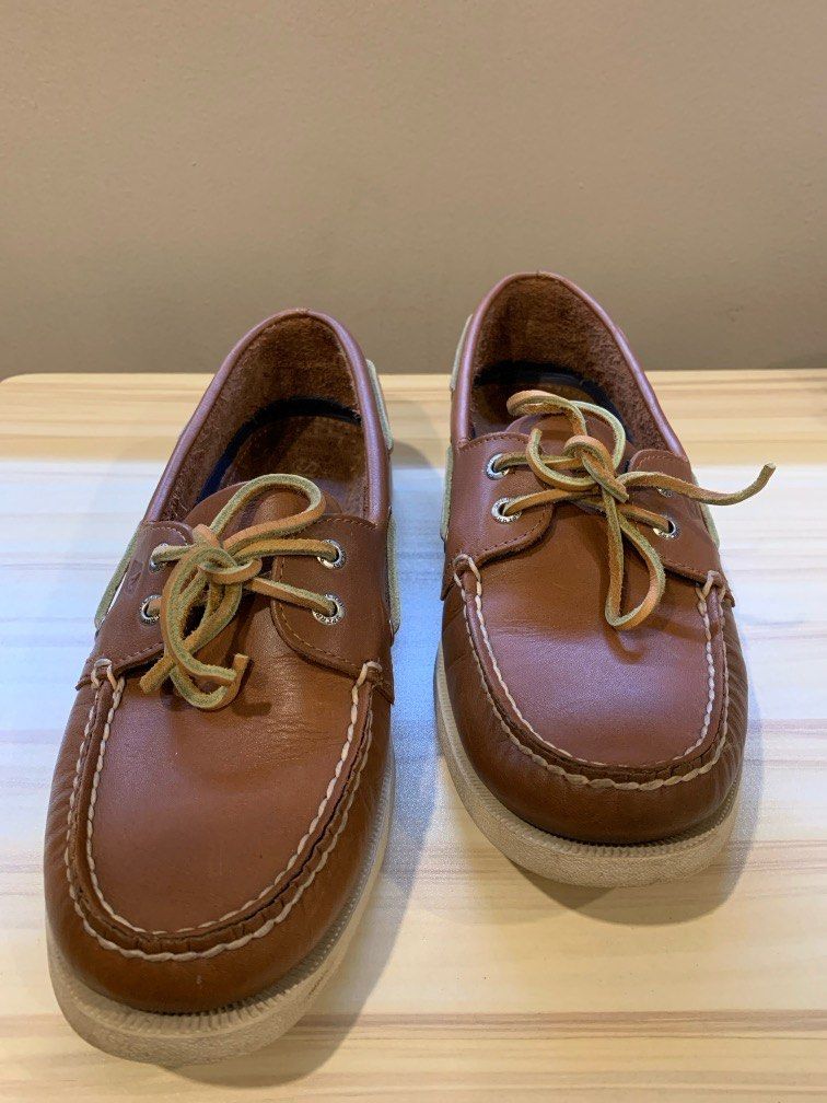 Sperry Top Sider Brown Leather Boat Shoes (Category: Casual Shoes) located in Taguig. Submitted by mid20springcleaners (Listing ID 1308542721, Image 2). Description: Sperry Topsider Boat Shoes ✅ Size US 9 Mens (Fits 9.5 Mens) ✅ Barely used, great condition - no issues.