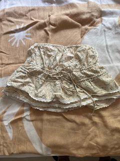 (Category: ) located in . Submitted by vaka_thrift (Listing ID 1308549148, Image 1). Description: .