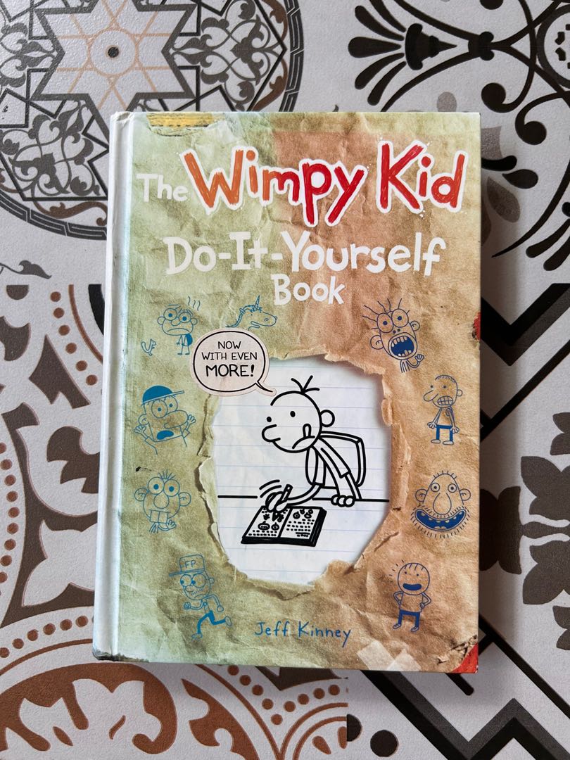 The wimpy kid do it yourself book, Hobbies & Toys, Books & Magazines