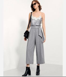 (Category: ) located in . Submitted by finless_closet (Listing ID 1308641433, Image 1). Description: .