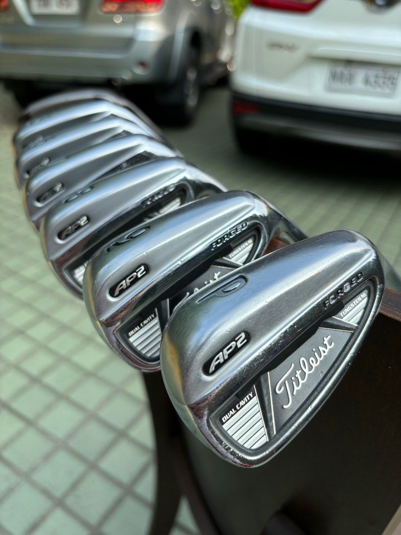 Titleist AP2 Golf Set with Mizuno Bag (Category: Golf) located in Manila. Submitted by eclipse58 (Listing ID 1308489878, Image 3). Description: COMPLETE Titleist AP2 710 Golf Set ✅️ 5-9 Irons, Pitching Wedge & Sand Wedge ✅️ Srixon WR Driver, AMC 3 Wood & Srixon WR 4 Wood ✅️ Odyssey Putter & Mizuno T-Zoid Golf Bag ✅️ Original True Temper Dynamic Gold Steel Shaft & Grips ✅️ Very good condition & NO ISSUES Selling Price: 31,980 Location: Quezon City
