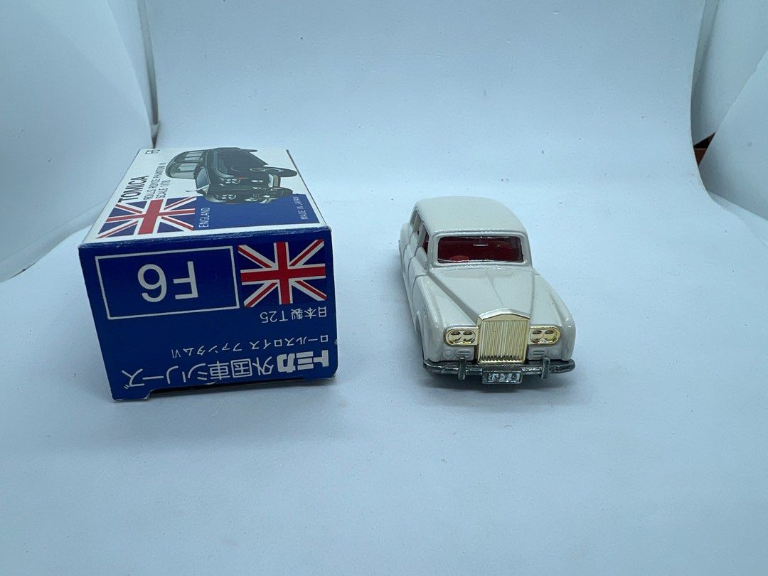 絶版希少トミカ 青箱 ロールスロイス ファントムVI 白 NO.F6