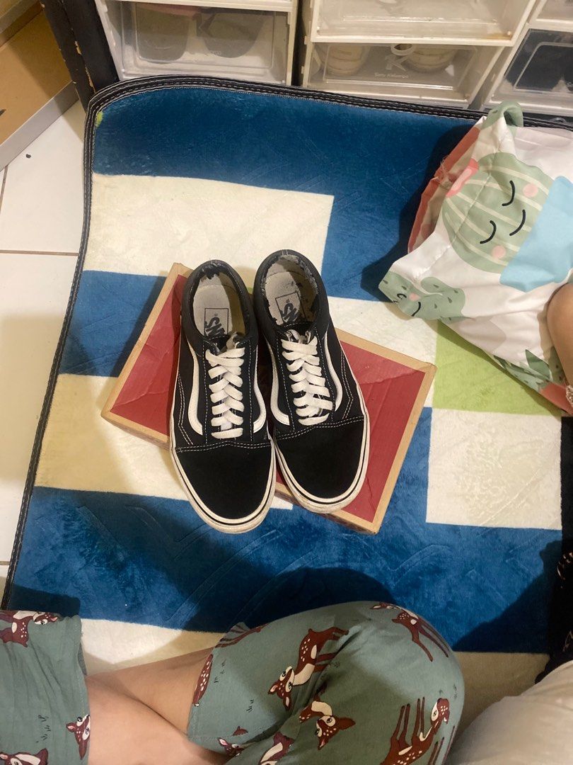 Vans old skool original zalora Fesyen Wanita Sepatu di Carousell