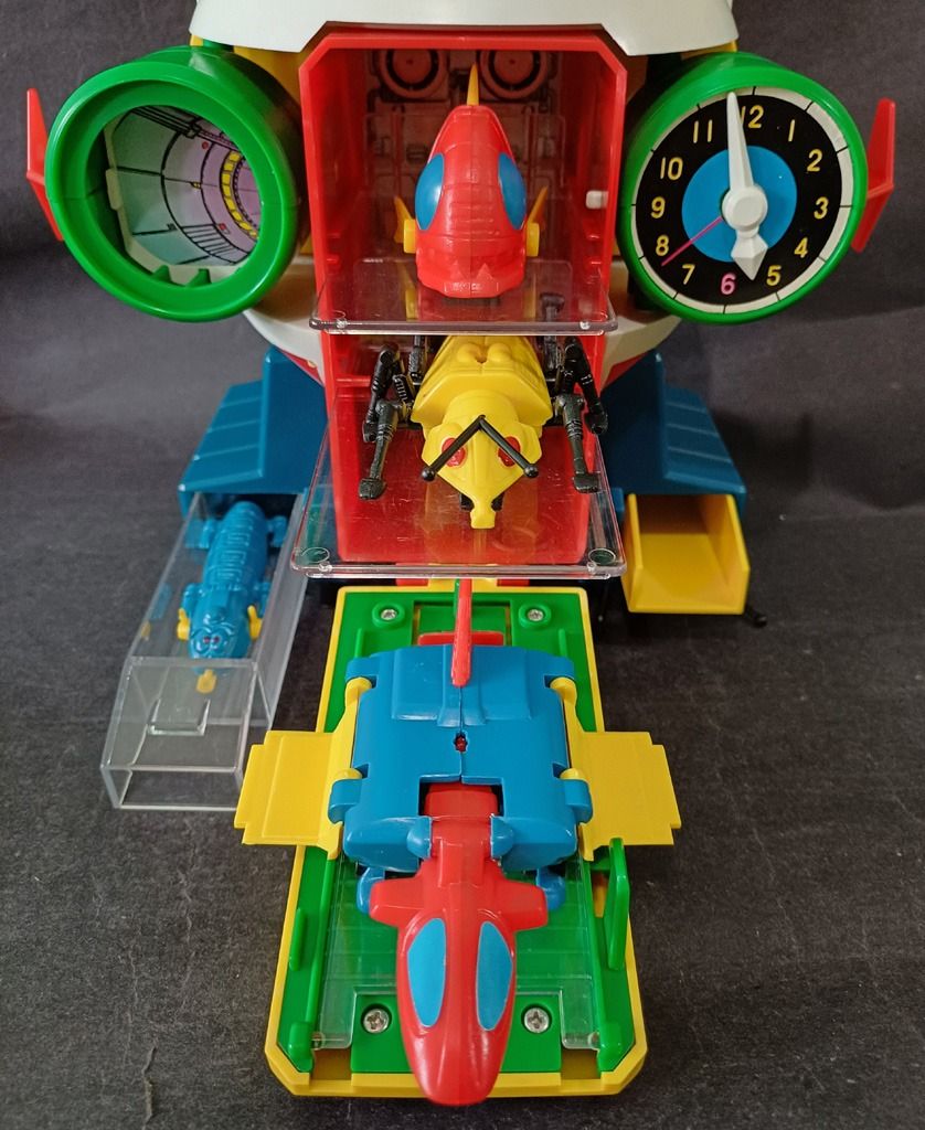 (W Plaza shop 225) 80s Popy 無比敵 大膠 基地 脆膠 Figure 超合金 vinyl Bullmark, 興趣及 ...
