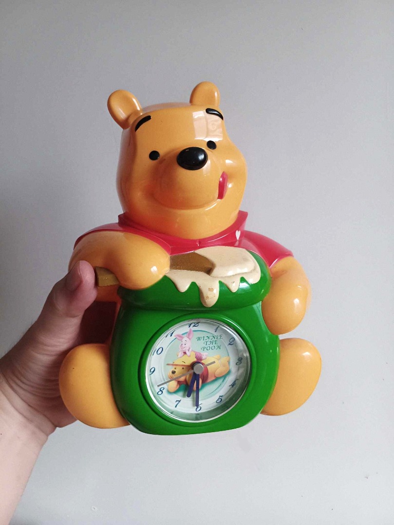 Winnie The Pooh Clock Disney Collectible, Hobbies & Toys, Toys & Games ...