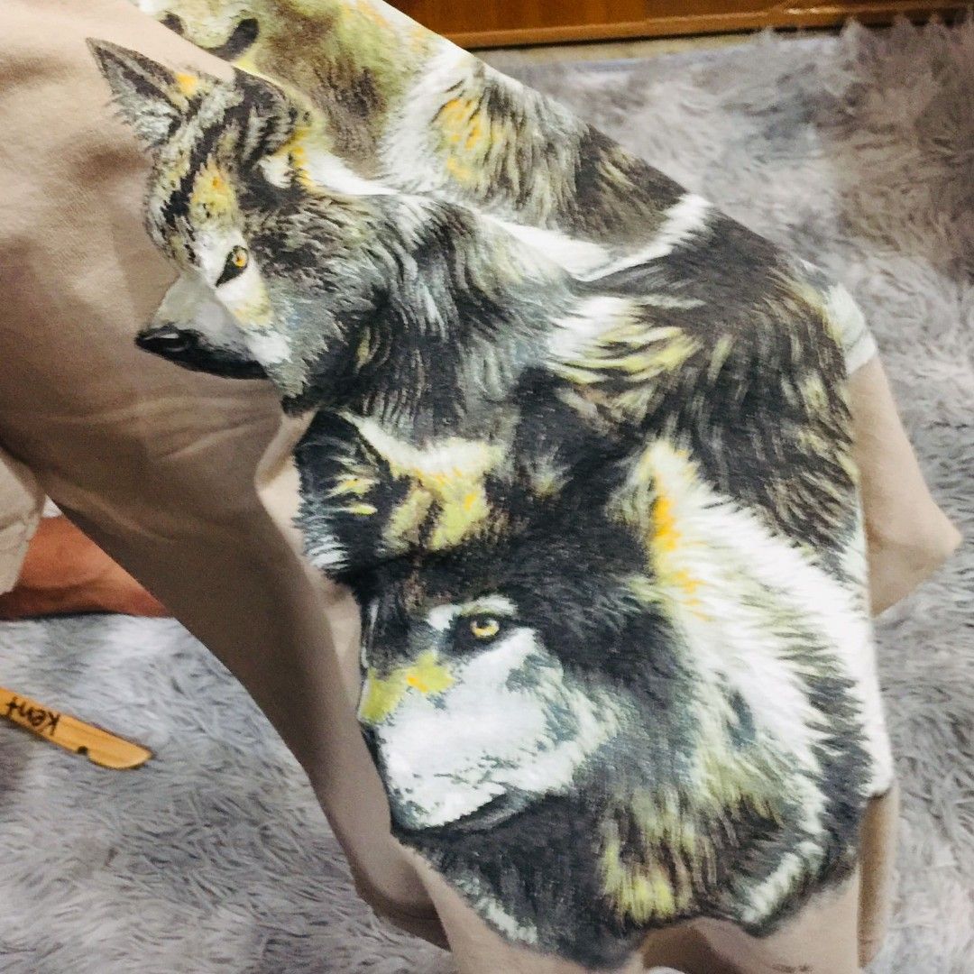 Wolf Tee (Category: Tshirts & Polo Shirts ) located in Manila. Submitted by kenthrift2000 (Listing ID 1308603111, Image 2). Description: Multiple Wolf Tee Dimensions 22x28.5 Size large on Alstyle tag Has crackprints but barely noticeable Freeship.