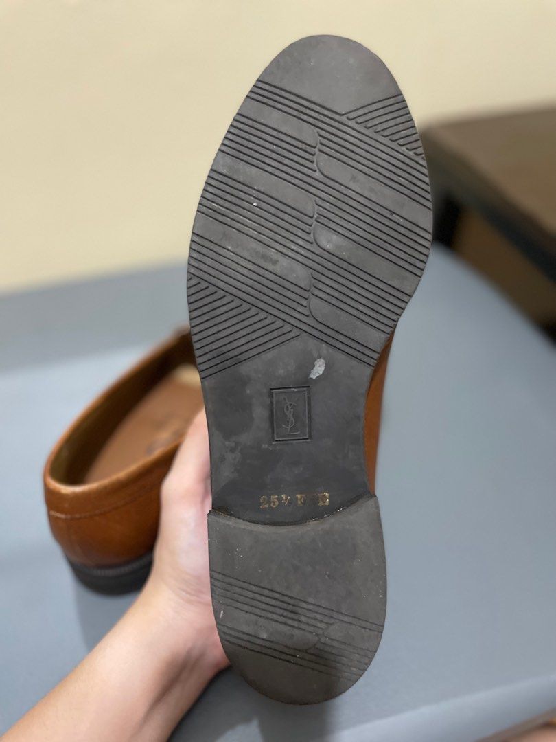 YSL loafers (Category: Casual Shoes) located in Manila. Submitted by RNdeclutter (Listing ID 1308494996, Image 3). Description: YSL Loafers Size 25 1/2 9.5/10 condition.