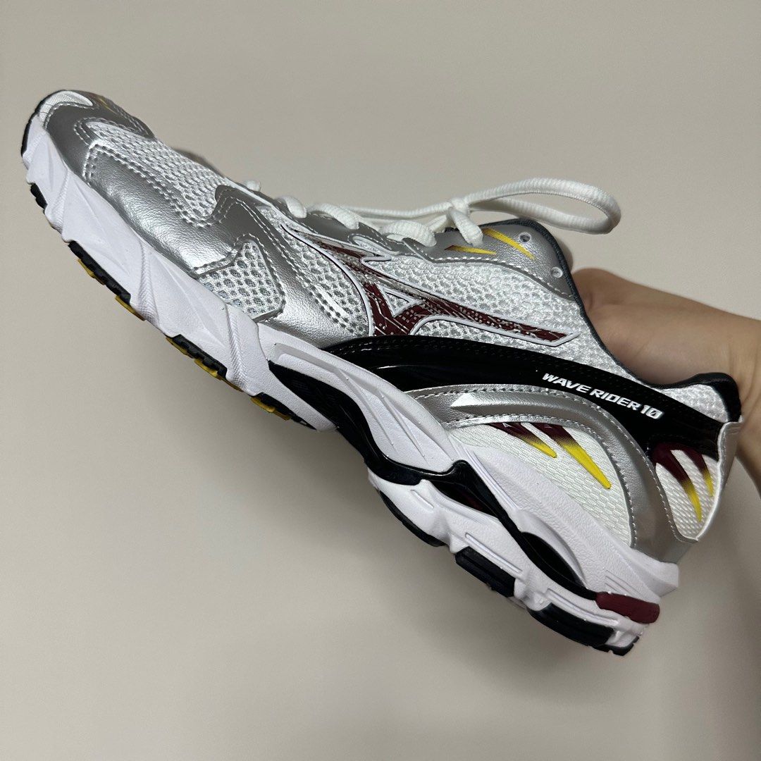 99 new Mizuno Wave Rider 10 D1GA210410 size 8.5 26.5cm Carousell
