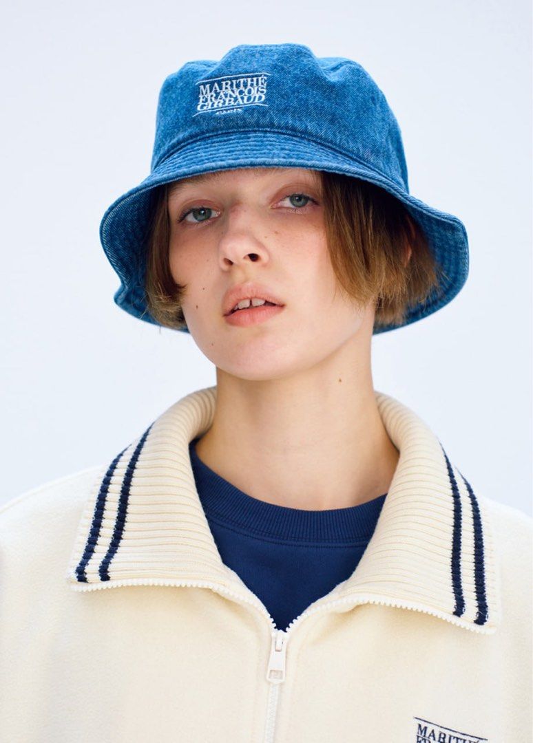 PO CLOSED🇰🇷 [MARITHE] CLASSIC LOGO BUCKET HAT DENIM