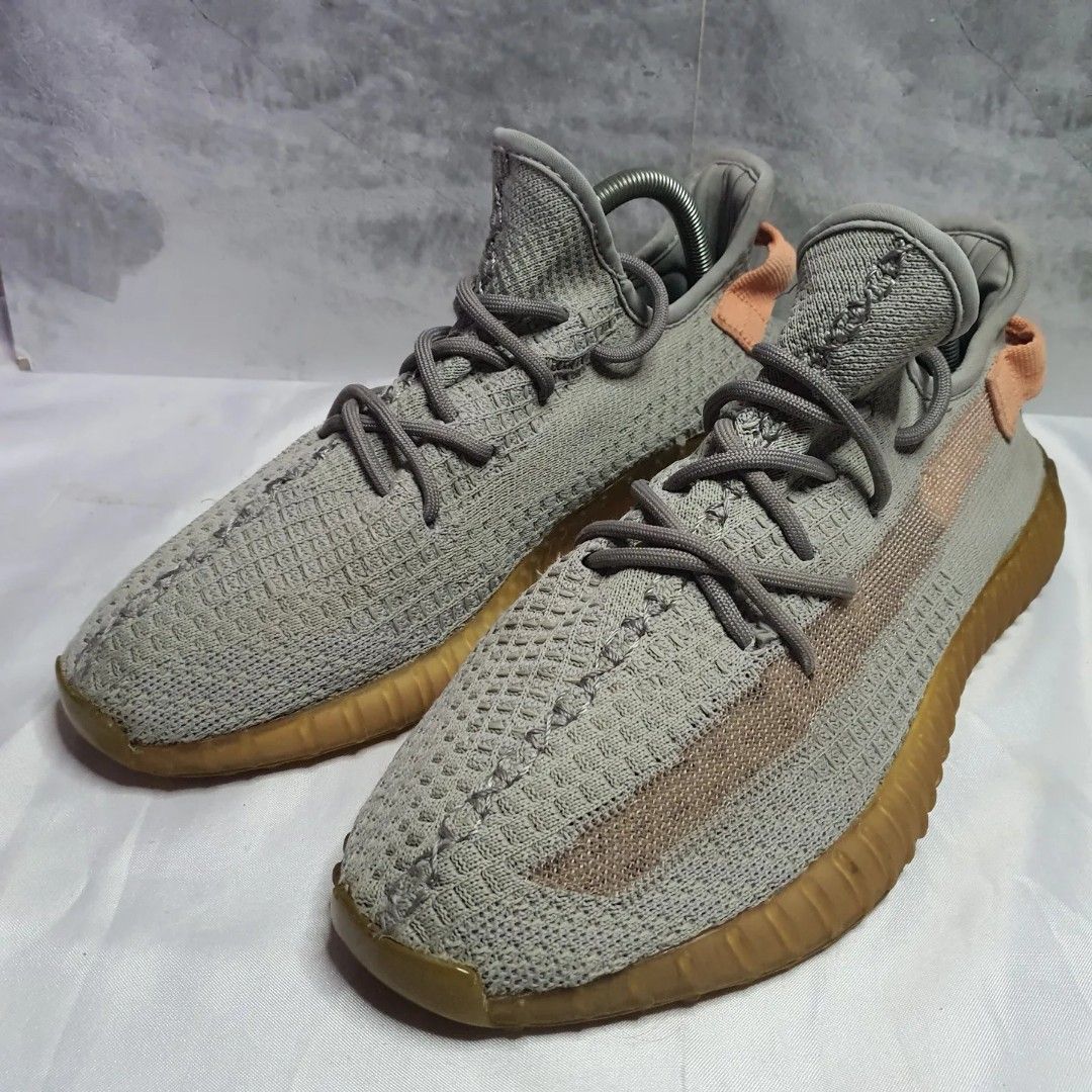Adidas Yeezy Boost 350 V2 True Form Fesyen Pria Sepatu Sneakers di Carousell