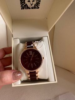 🇺🇸ANNE KLEIN WOMENS ROSE GOLD-TONE AND BURGUNDY SHIMMER RESIN BRACELET WATCH