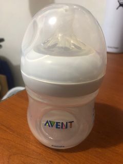 Authentic Avent Feeding Bottle (4 oz)