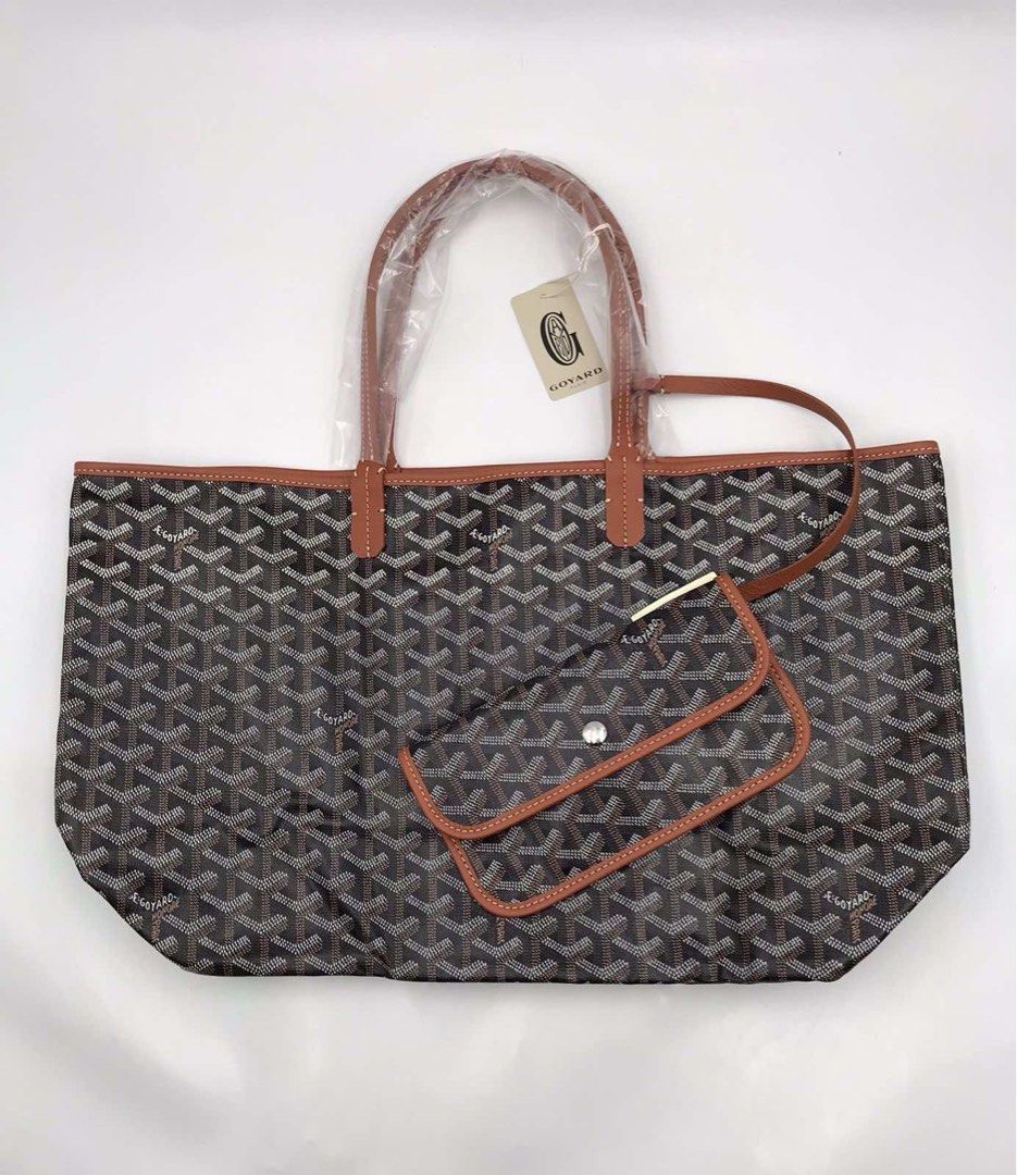 Authentic Bnew Goyard St. Louis PM (Category: Shoulder Bags) located in Mandaluyong City. Submitted by atchcatchph (Listing ID 1308685254, Image 1). Description: Complete Inclusions Bag, dust bag, paper bag, item, authenticity cards, receipt.
