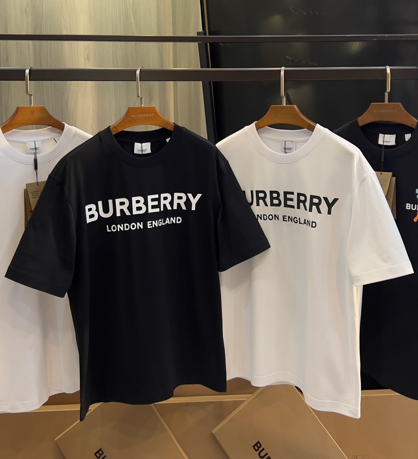 Authentic Burberry logo three dimensional printed cotton loose t shirt Men s Fashion Tops Sets Tshirts Polo Shirts on Carousell